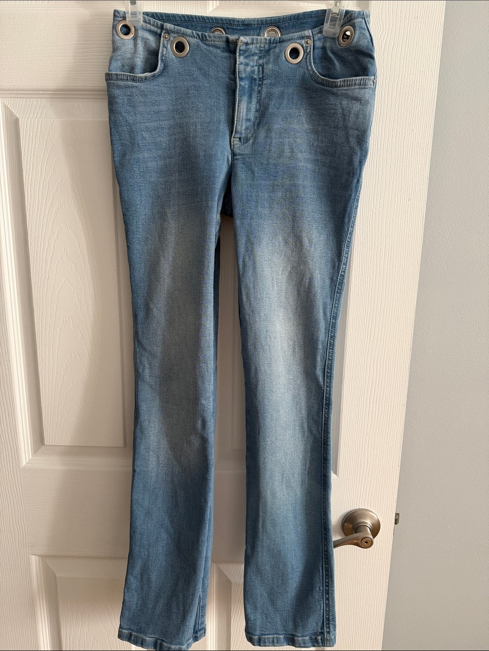 BDG Urban Outfitters Grommet Mid-Rise Skinny Jeans - size 24